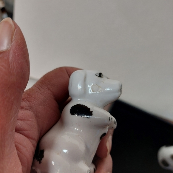 Vintage* Doggy Salt and Pepper Shakers - Picture 6 of 9